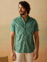 Men's Green Casual Slim Fit Printed Half Sleeves Shirt