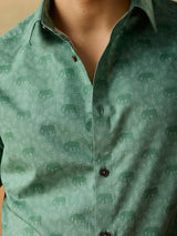 Men's Green Casual Slim Fit Printed Half Sleeves Shirt