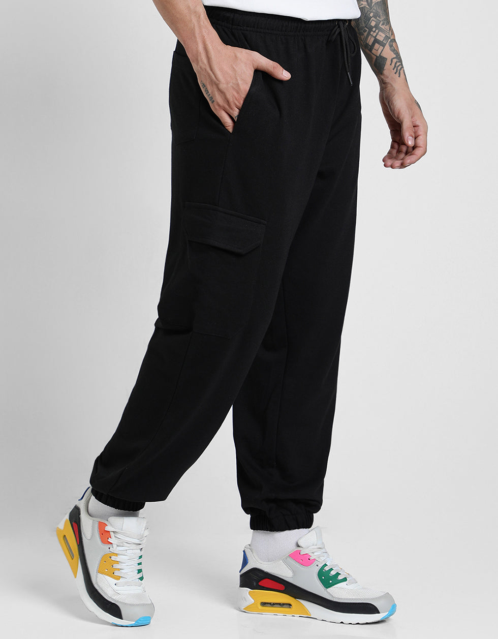 Men's Black Casual Baggy Fit Solid Cargo