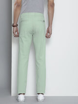 Men's Slim Fit Solid Mid Rise Stretchable Chinos