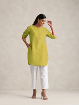 Women's Yellow Cotton Blend Short Kurta
