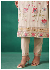 Women's Beige Fusion Regular Fit Embroidered Three Quarter Sleeves Kurtas Sets