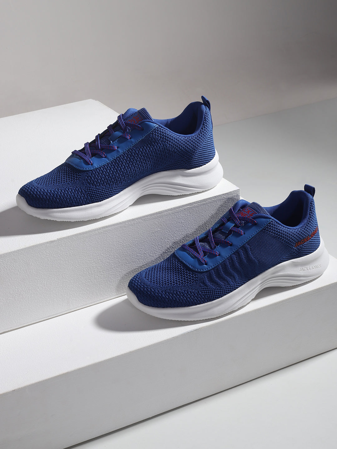Men's Blue Casual Solid Sneakers