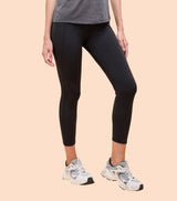 Women's Black Slim fit Solid Leggings