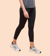 Women's Black Slim fit Solid Leggings
