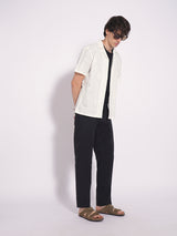 Men's Black Casual Regular Fit Solid Mid Rise Trouser