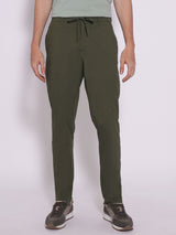 Men's Green Casual Regular Fit Solid Mid Rise Trouser