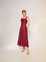 Women's Red Casual Regular Fit Solid Sleeveless Dress