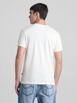 Men's White Casual Slim Fit Half Sleeves Tshirt