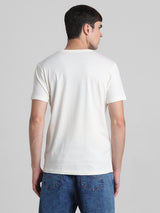 Men's White Casual Slim Fit Half Sleeves Tshirt
