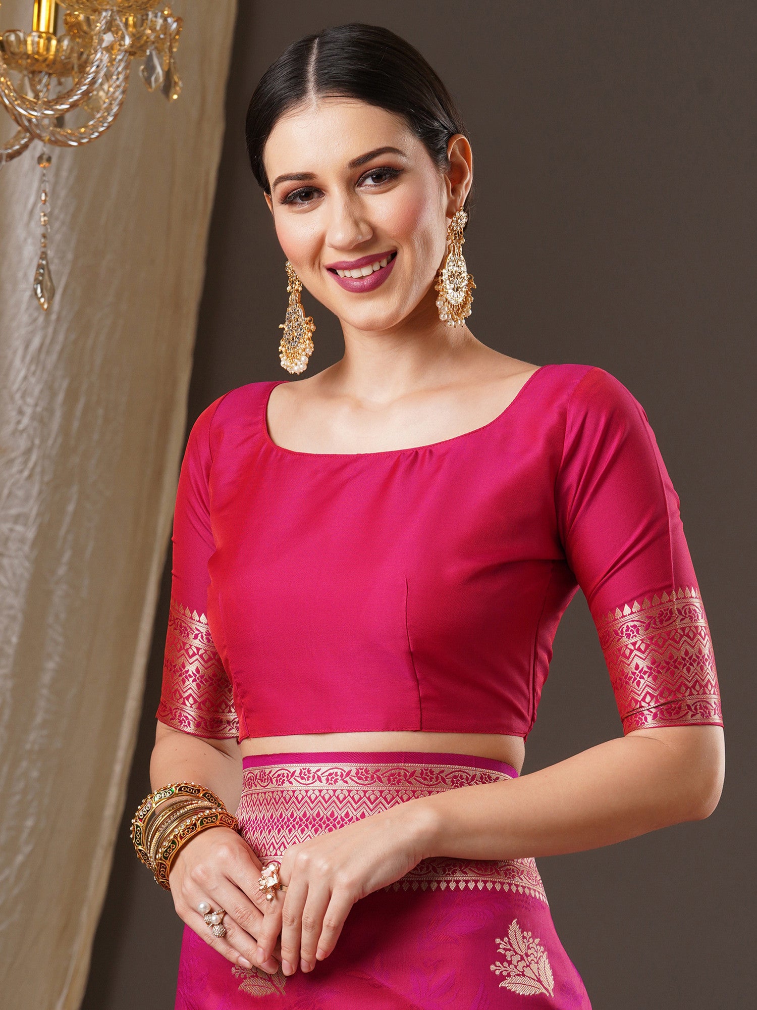 Women's Silk Blend Pink Woven Design Designer Saree with Blouse Piece