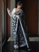 Women's Multicolor Silk Georgette Saree with Blouse Piece