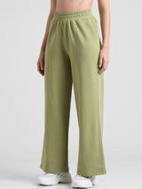 Women's Green Knitted Casual Solid Regular Fit Pant