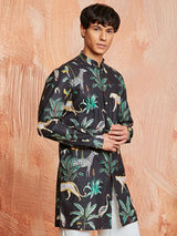 Men's Black Cotton Tropical & Animal Printed Kurta