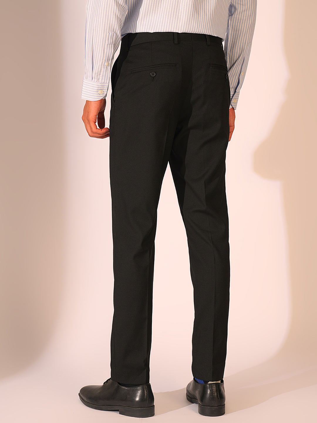 Men's Black Formal Slim Fit Solid Trousers