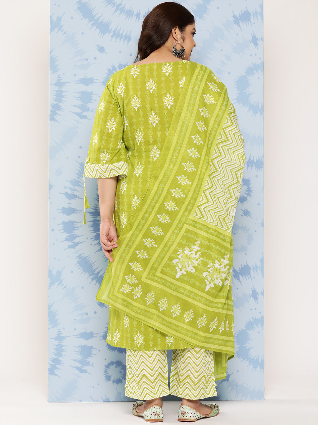 Women Green Daily  Printed  Three-Quarter Sleeves Kurta Sets