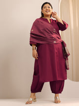 Women Red Daily  Solid Three-Quarter Sleeves Kurta Sets