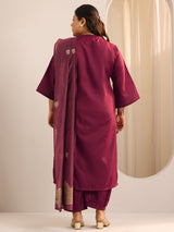 Women Red Daily  Solid Three-Quarter Sleeves Kurta Sets