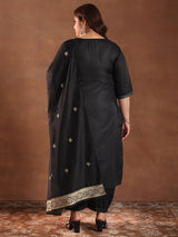 Women Black Daily  Solid Three-Quarter Sleeves Kurta Sets