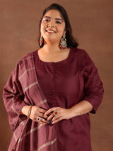 Women Red Daily  Solid Three-Quarter Sleeves Kurta Sets