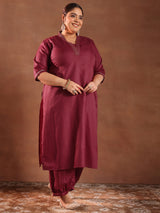 Women Red Daily  Solid Three-Quarter Sleeves Kurta Sets