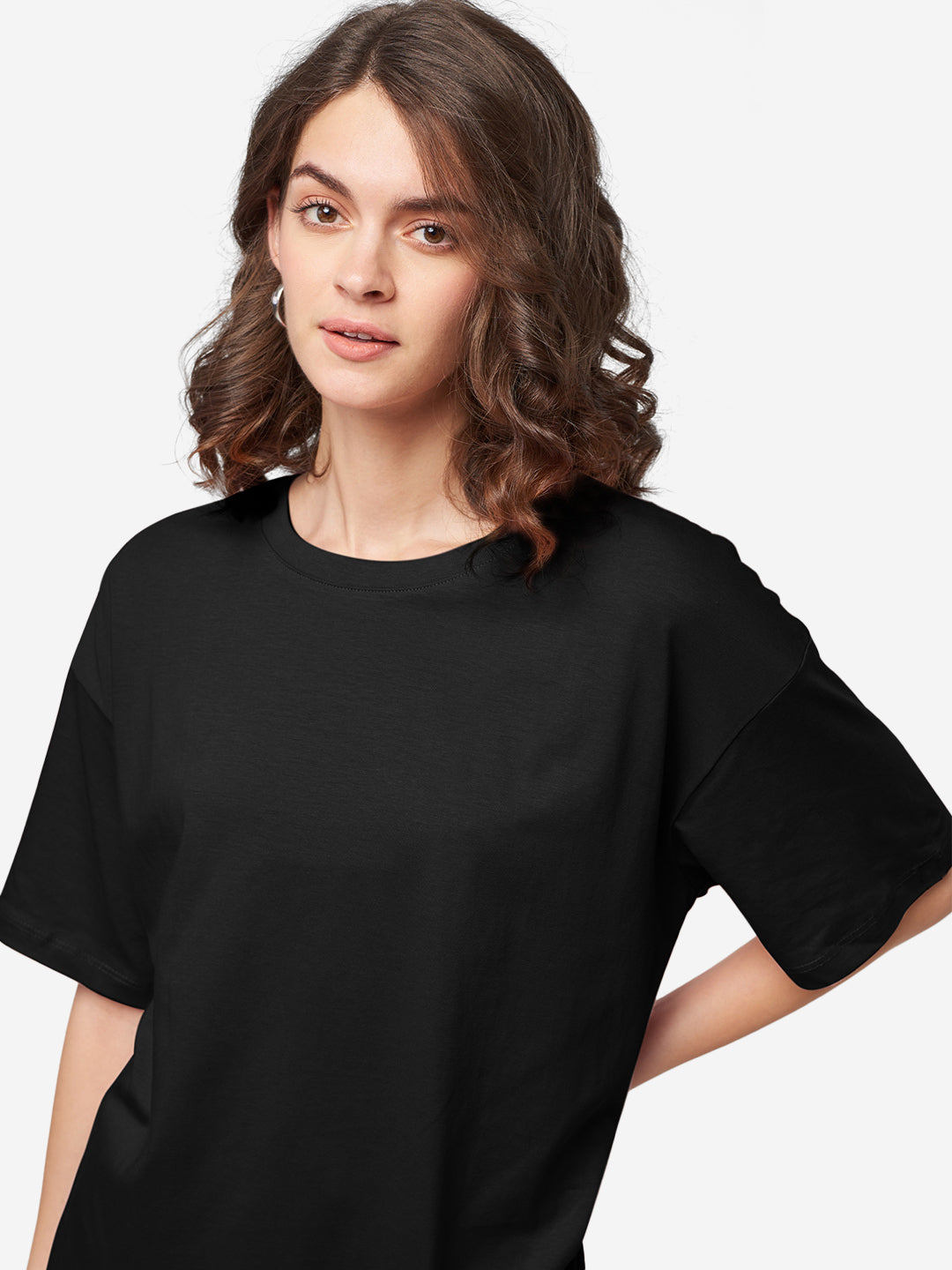 Women's Black Casual Oversized Fit Solid Half Sleeves Tshirt