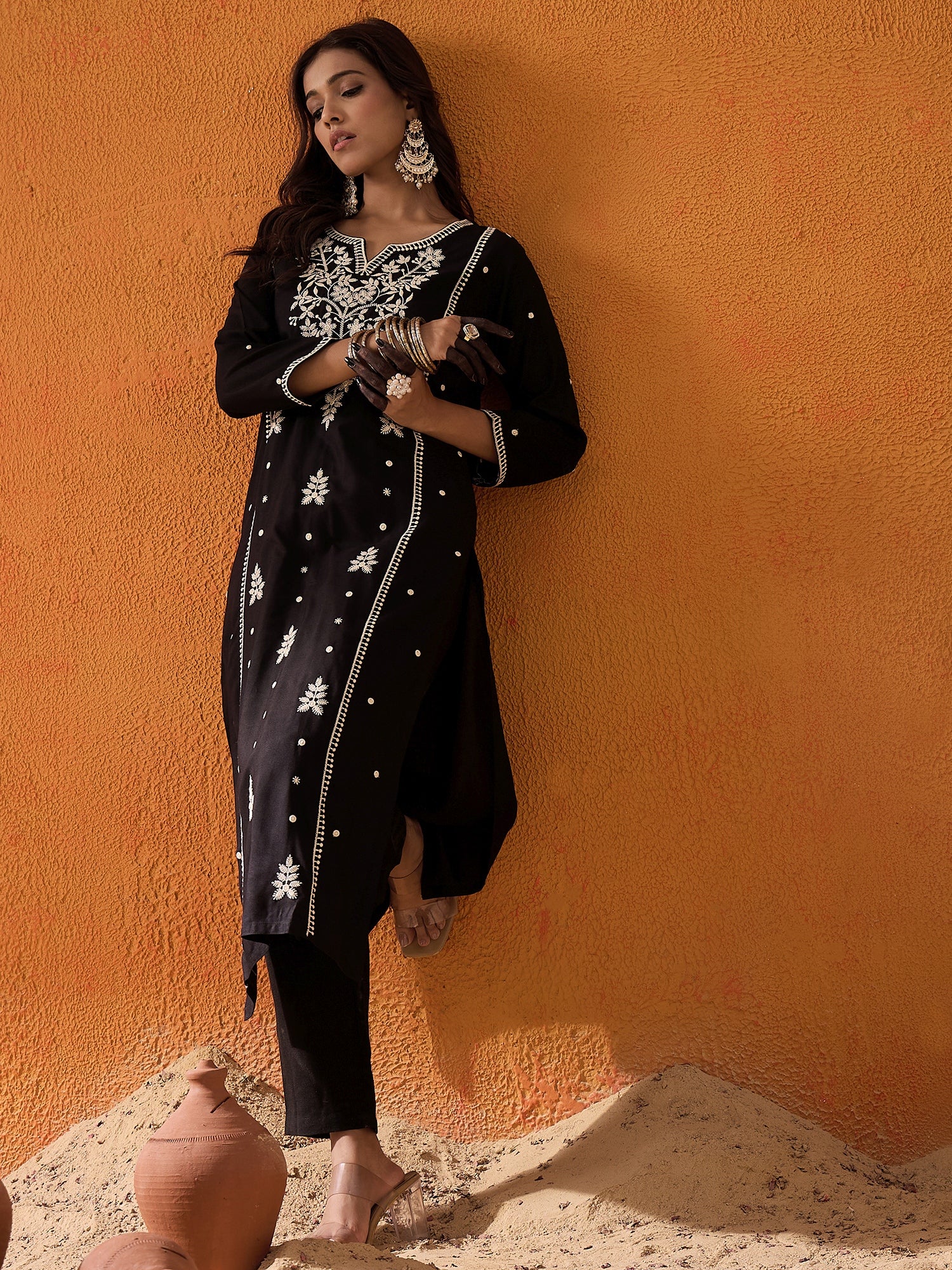 Women's Black Embroidered Straight Kurta