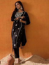 Women's Black Embroidered Straight Kurta