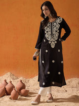 Women's Black Ethnic Round Neck Three Quarter Sleeves Kurta