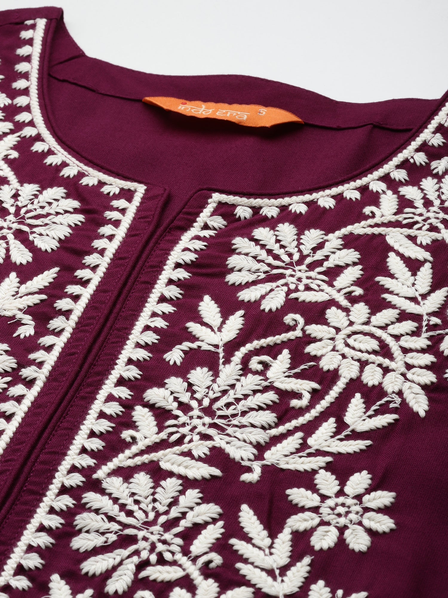 Women's Purple Embroidered Straight Kurta