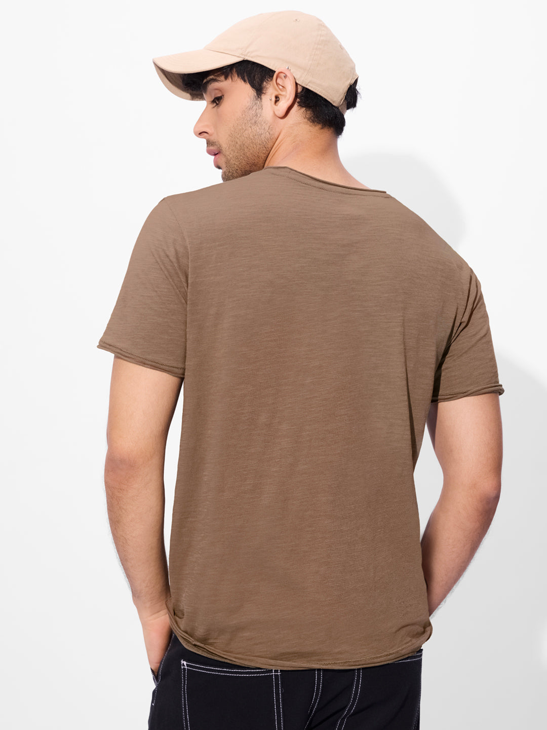 Men's Brown Casual Solid Regular Fit Half Sleeves Tshirt