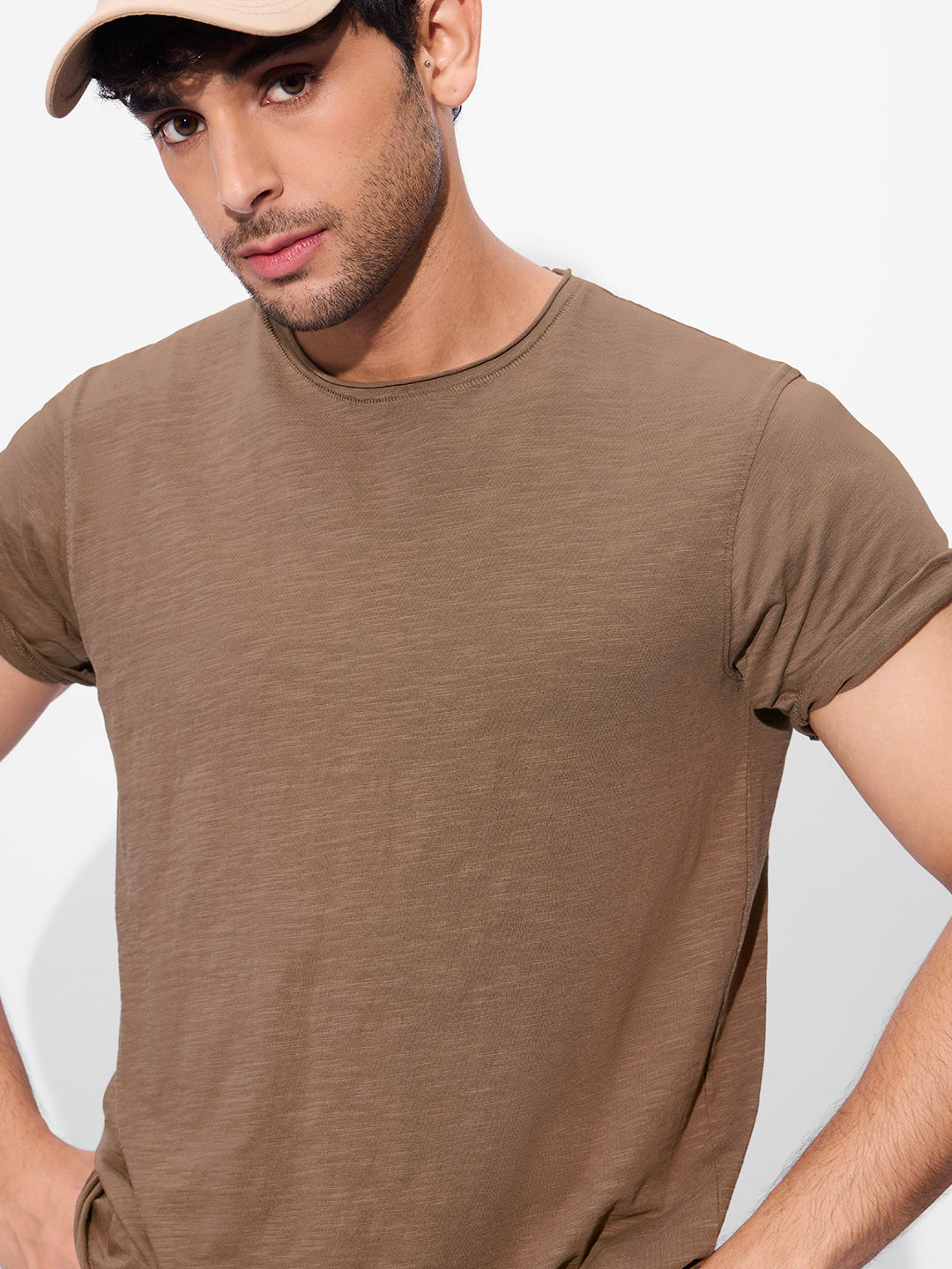 Men's Brown Casual Solid Regular Fit Half Sleeves Tshirt