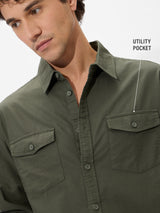 Men's Green Casual Solid Regular Fit Full Sleeves Shirt