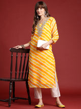 Women's Yellow Printed Straight Kurta