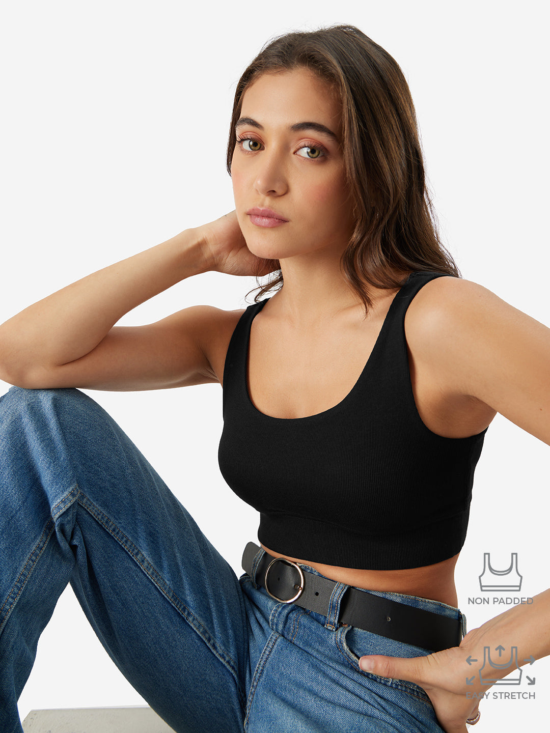 Women's Black Casual Slim Fit Solid Sleeveless Bralette