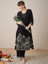 Women's Black Printed Straight Kurta Trousers Set