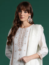 Women's Off White Embroidered Straight Kurta Trouser With Dupatta Set