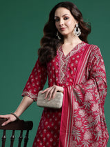 Women's Burgundy Printed Straight Kurta Salwar With Dupatta Set