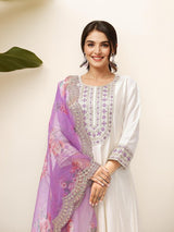 Women's White Kurta Set with Duppatta