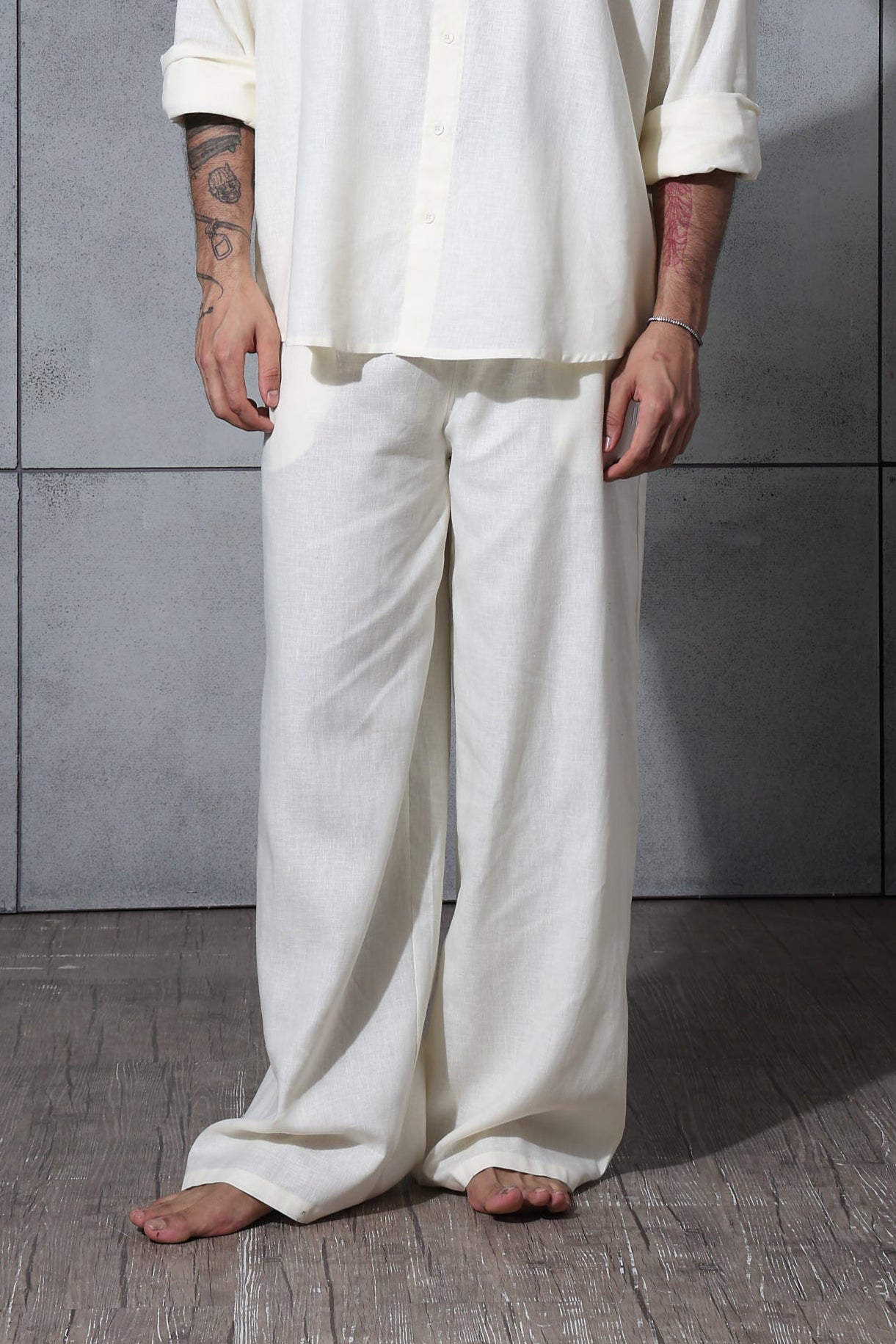 Unisex Cream Casual Solid Baggy Fit Pant