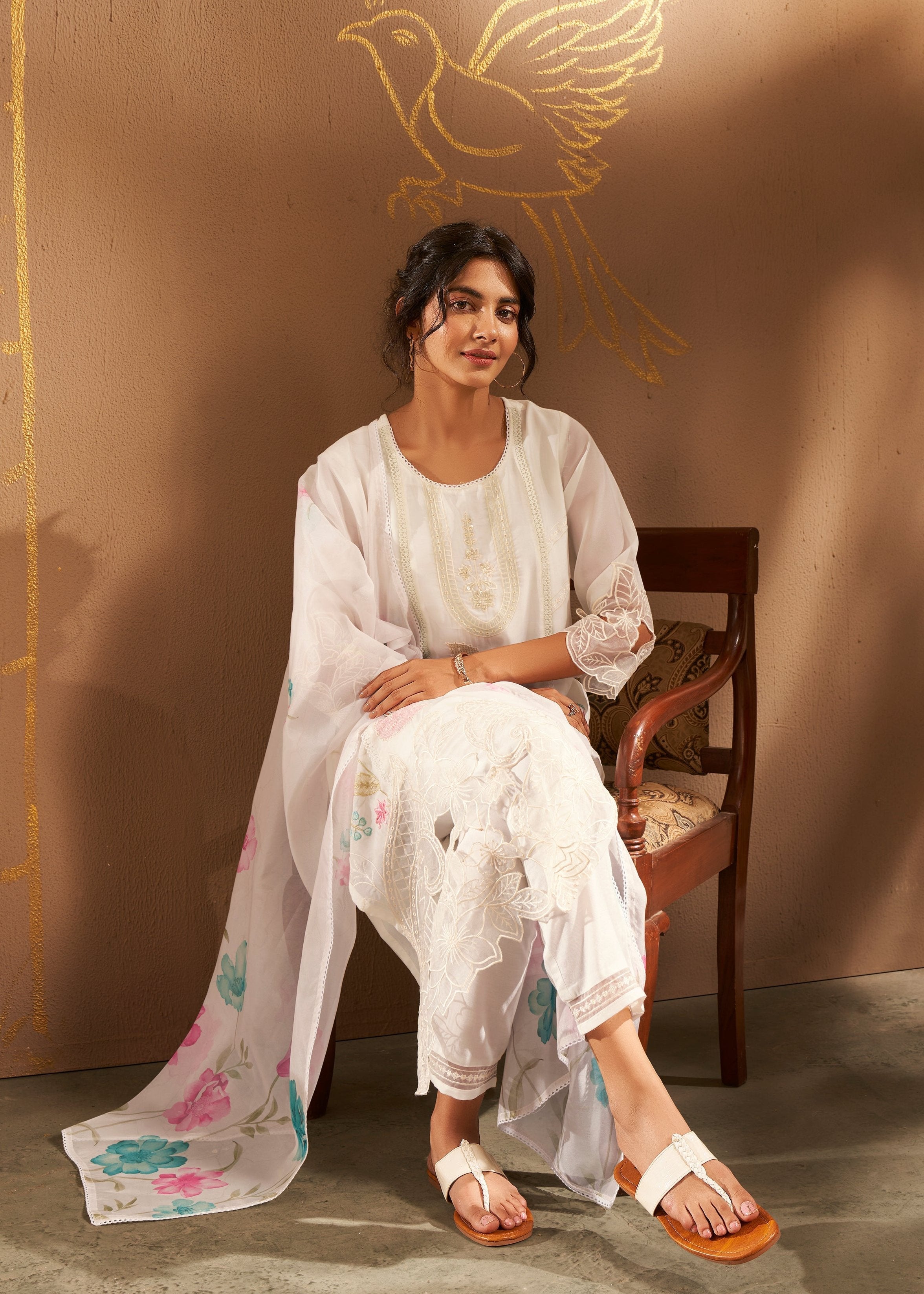Women's White Fusion Regular Fit Embroidered Full Sleeves Kurtas Sets