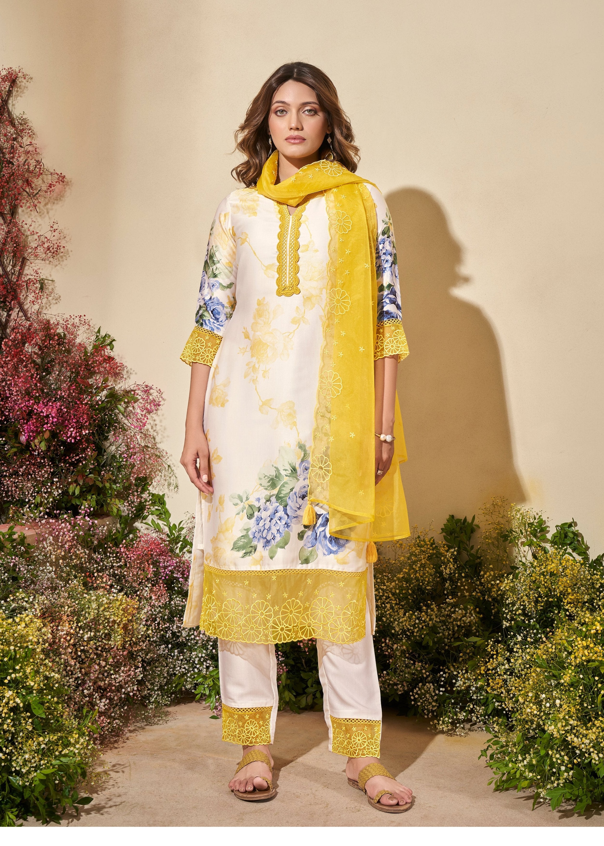 Women's Yellow Fusion Regular Fit Printed Three Quarter Sleeves Kurtas Sets