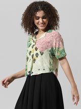 Women's Green Woven Casual Printed Cropped Half Sleeves Shirt