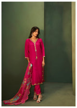 Women's Red Fusion Regular Fit Embroidered Three Quarter Sleeves Kurtas Sets