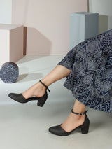 Women's Black Casual Strap Heels