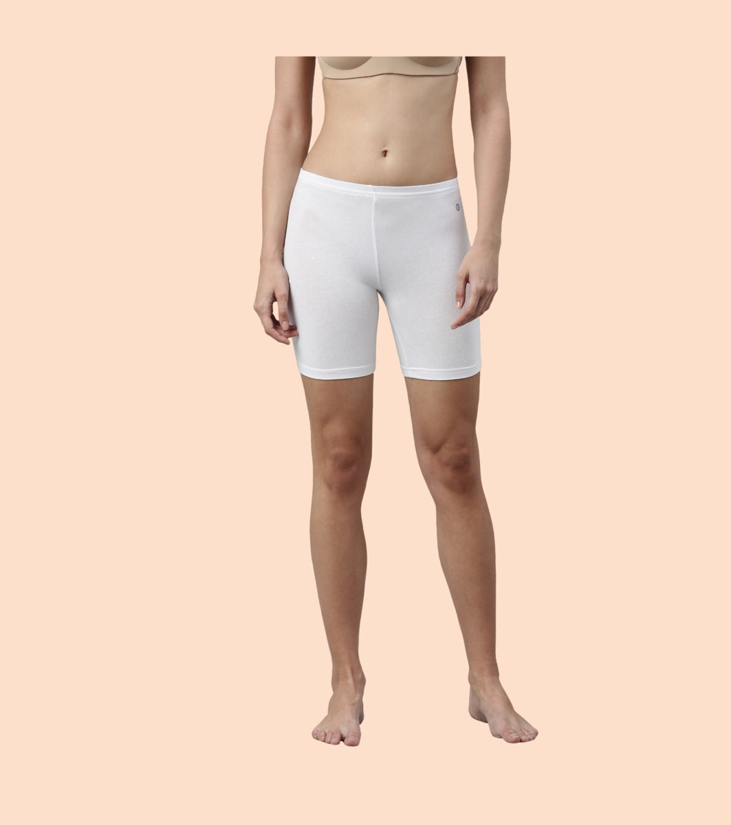 Women's White Training Slim Fit Solid Shorts