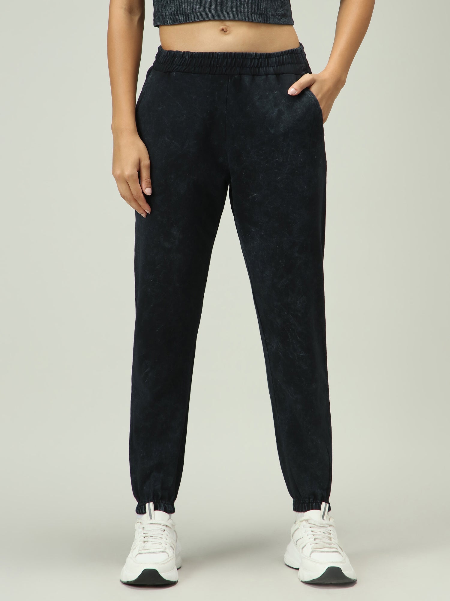 Women's Grey Casual Regular Fit Solid Trackpant