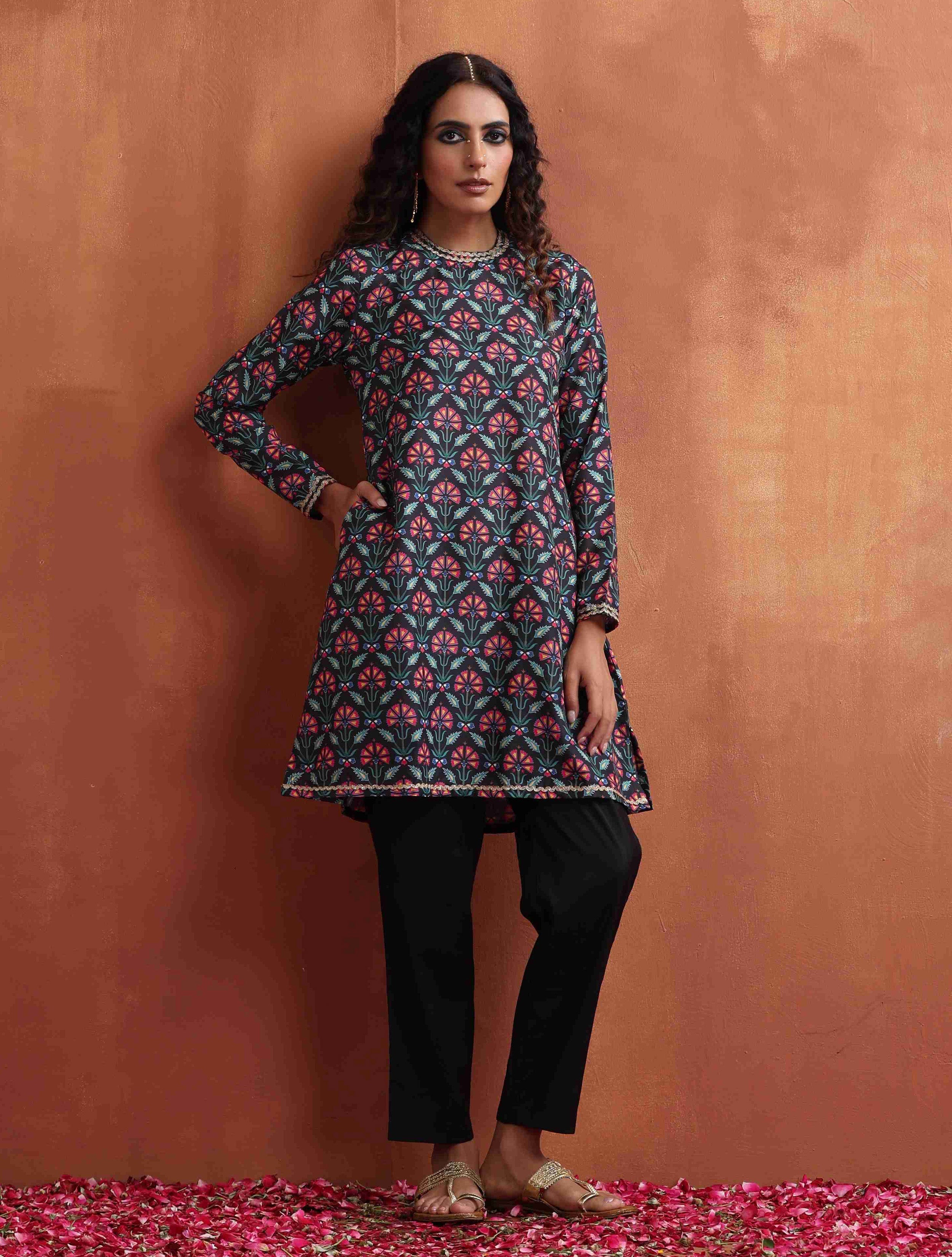 Women's Black Casual Printed Co-ords Set