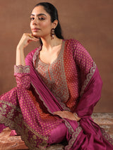 Women's Pink Bandhani Printed Straight Kurta With Trouser and Silk Chiffon Dupatta