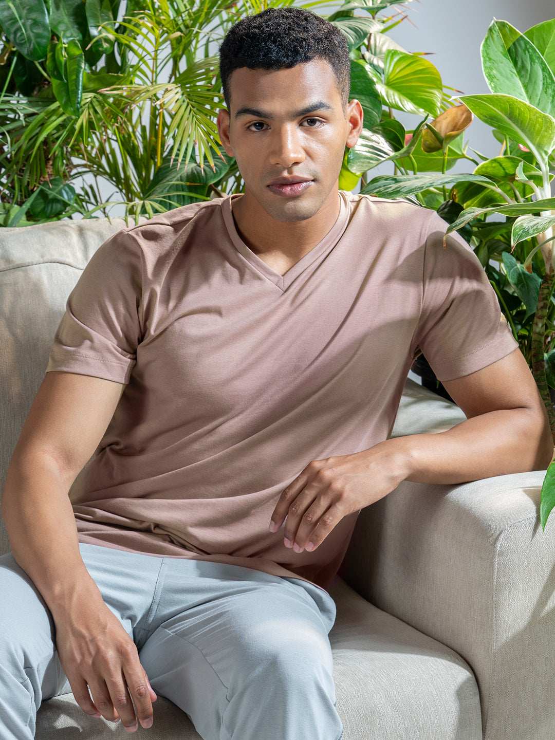 Men's Pink Casual Regular Fit Solid Half Sleeves Tshirt